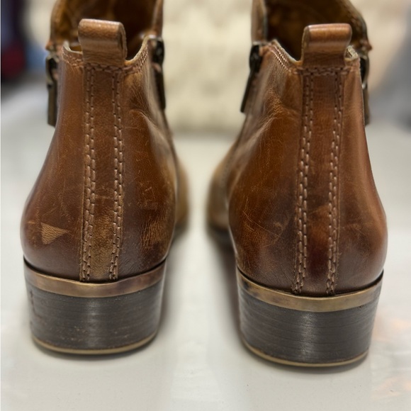 Lucky Brand Leather Ankle Booties - Picture 9 of 11